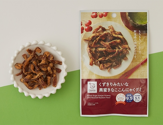 【グミ】くずきりみたいな黒蜜きなここんにゃくグミ ナチュラルローソン( natural LAWSON )