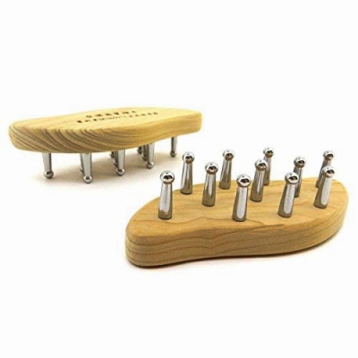 台湾檜木 無痕かっさ板 S型 手づかみタイプ 台湾檜木製（スカルプブラシ）