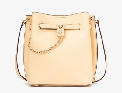 岡田結実さんのかばん/バッグの中身Michael Kors(マイケルコース)HAMILTON LEGACY NS ショルダーバッグ