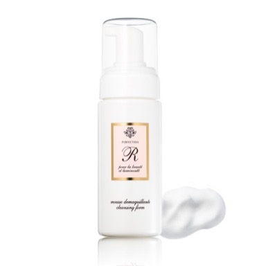石井美保使い切りコスメ・パーフェクショネールのクレンジングフォーム