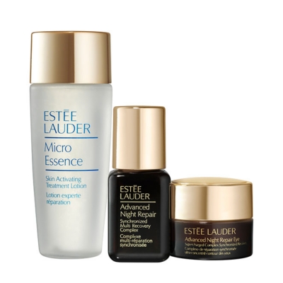 紗栄子さんのかばん/バッグの中身　esteelauder／エスティローダー　トライアルセット