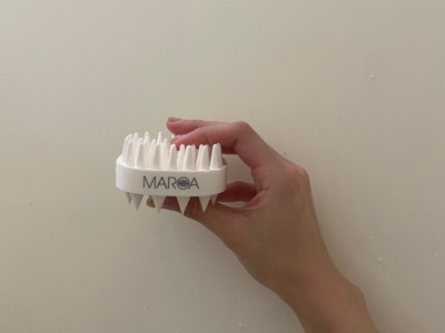 スカルプケアブラシ Scalp Care Brush MAROA