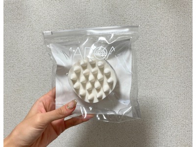 スカルプケアブラシ Scalp Care Brush MAROA