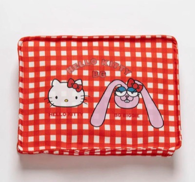 とうあ　BG HELLO KITTY BG MULTI POUCH