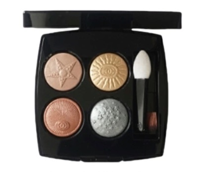 CHANEL（シャネル）レ キャトル オンブル ブトン 229