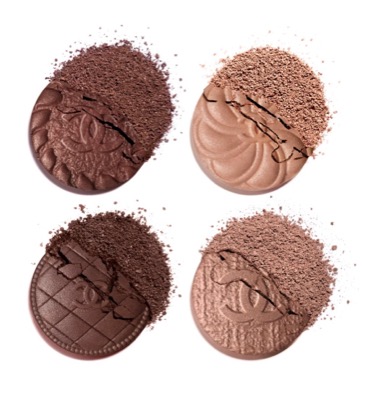 話題のCHANEL(シャネル)の特別限定品『レ キャトル オンブル ブトン』219 Bouton Couture