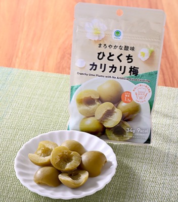 ファミマルまろやかな酸味 ひとくちカリカリ梅
