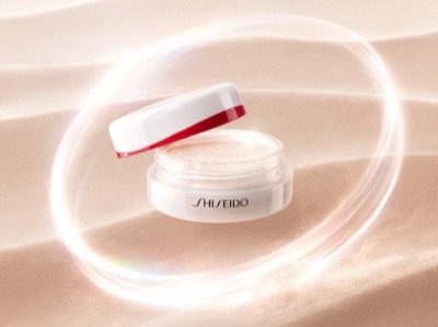 SHISEIDO（資生堂）『エッセンス スキンセッティング パウダー』