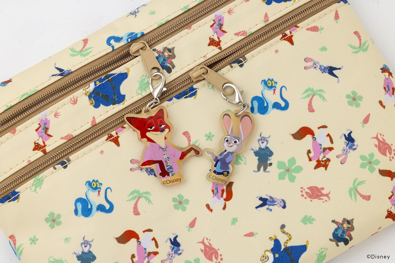 【Disney ズートピア2 SPECIAL BOOK】ジュディ&ニックの相棒ポーチは買い?中身&魅力を徹底レビュー♡1. ジュディ&ニックの「グータッチチャーム」が尊い…!