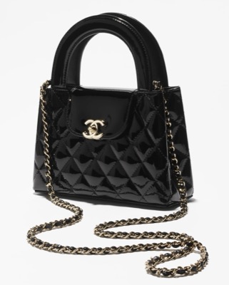 CHANELシャネルのミニバッグ